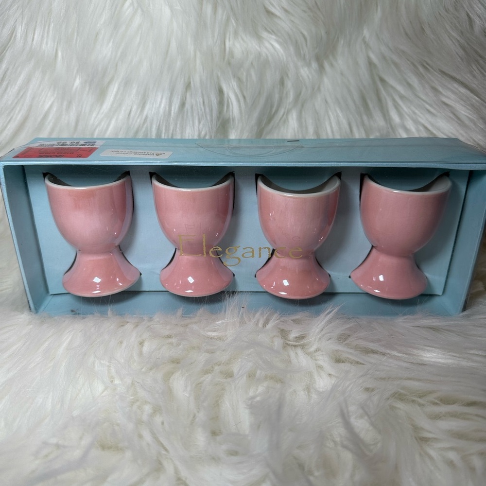 Blue Ceramic Egg Light and 4 Pink Egg Cups Set - Picture 2 of 3